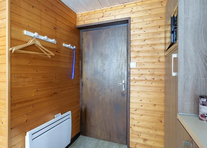 Le Regit - Proche Station De *